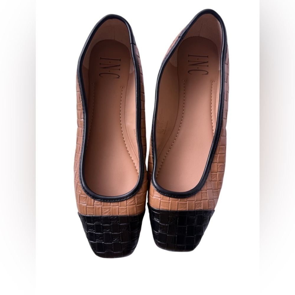 INC International | Jenaya tan / brown & black ballet flat shoes 7M handmade - Picture 2 of 12